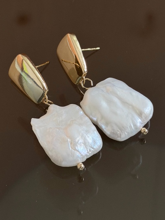 Jewelry - Tje. Fresh Pearl Drop Earrings